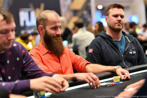 Poker Player Micski on PokerStars.